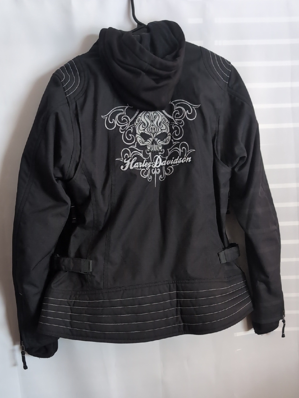 Harley Davidson Women's Riding Jacket - Picture 3 of 12
